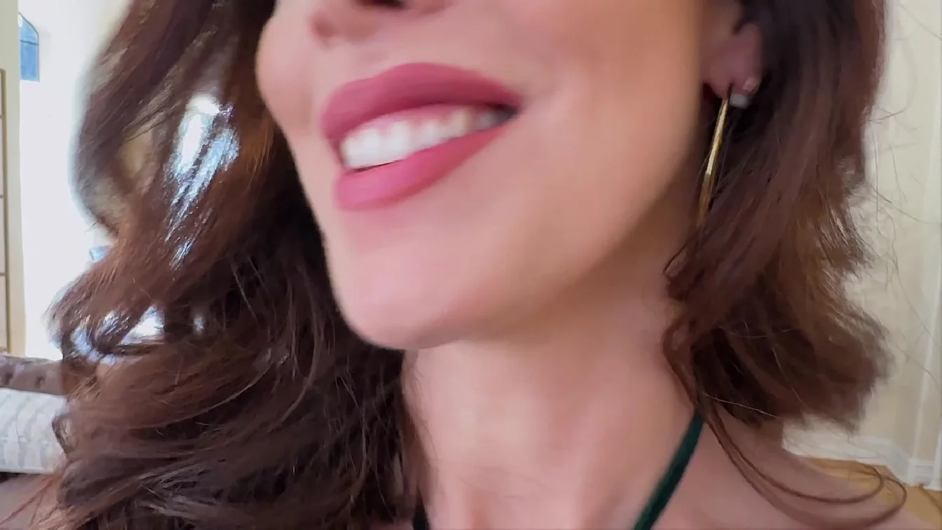 Nicole Vaunt My Models Mouth XXX